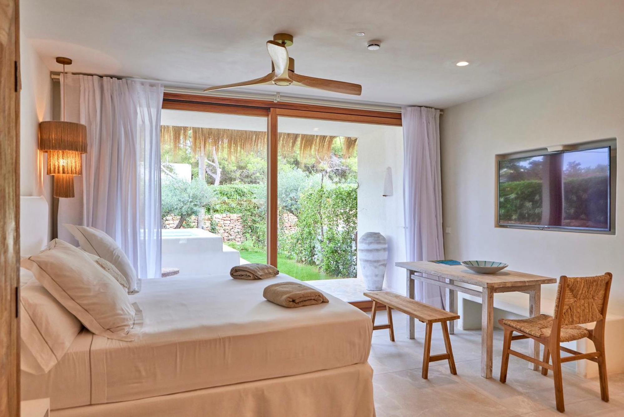 Mar Suites Formentera By Universal Beach Hotels Es Pujols Exterior foto
