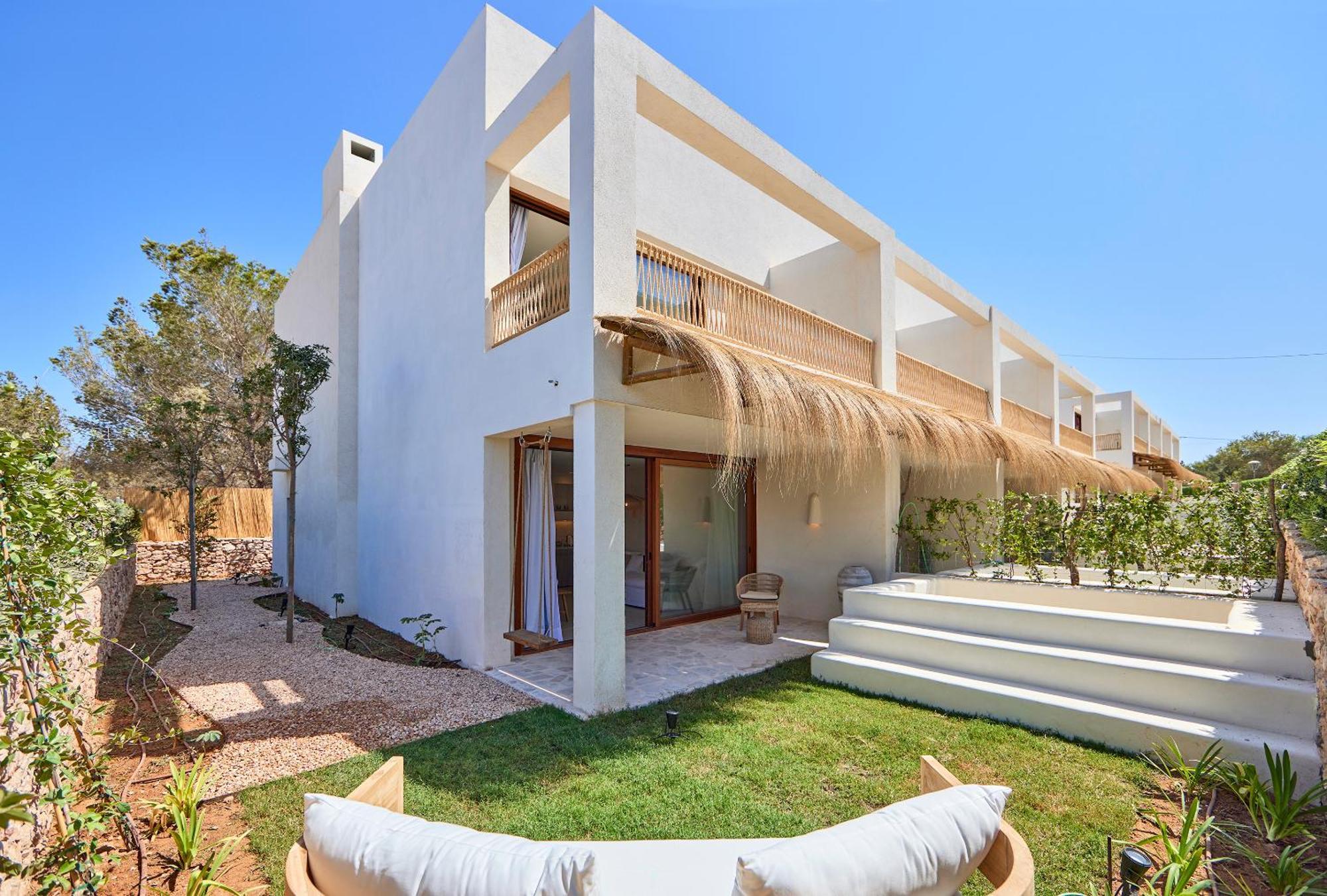 Mar Suites Formentera By Universal Beach Hotels Es Pujols Exterior foto